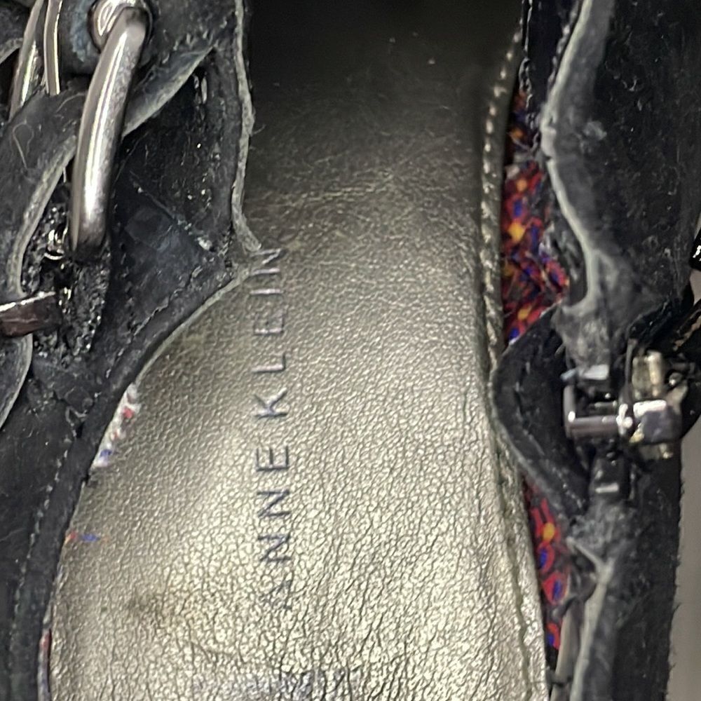 Anne Klein  ankle boot heals - Picture 10 of 10